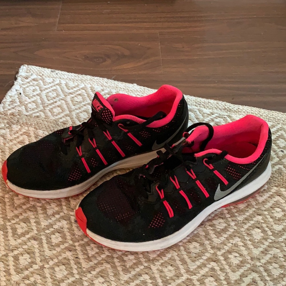 Nike Max Dynasty